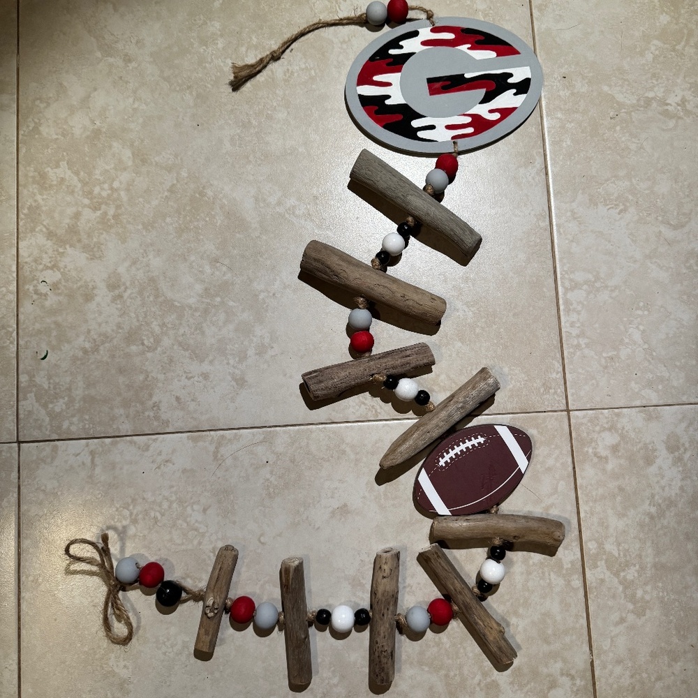 College football driftwood wall decor